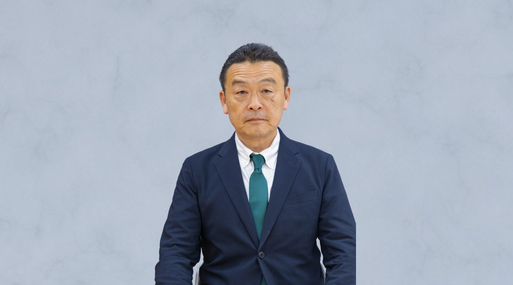 営業　新美 喜民